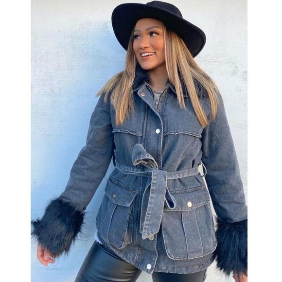 Shearling Lined Long Sleeve Denim Jeans Jacket with Detachable Fur Collar & Cuff - Picture 12 of 13